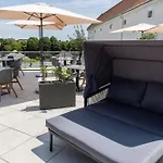 Hotel Ce Plaza