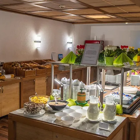 Ce Plaza 4* Siofok